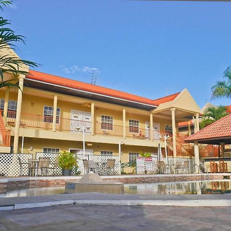 Hotel North Resort 파라마리보 외부 사진